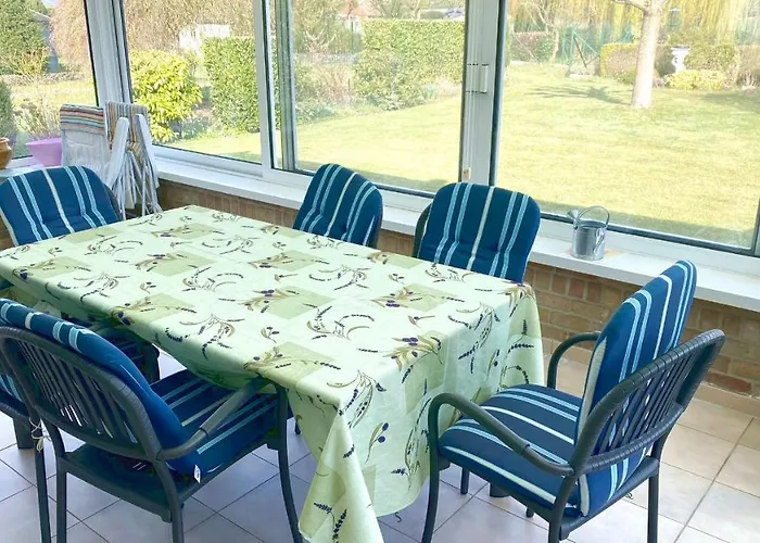 Lucienne Bed & Breakfast *